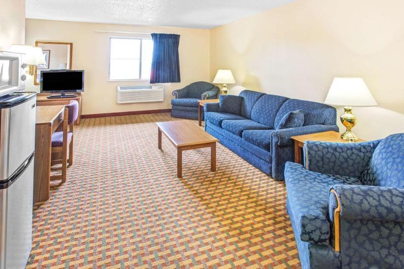 Super 8 By Wyndham Mount Vernon, Il Exterior photo